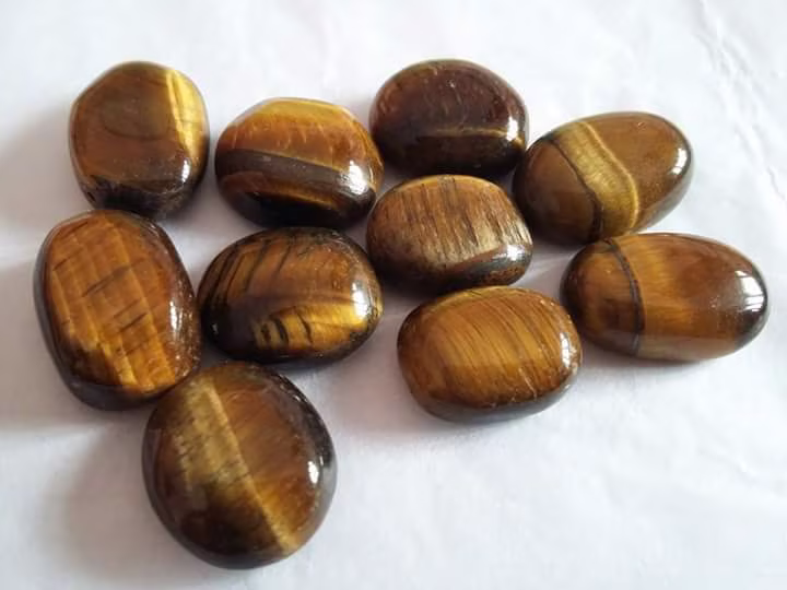 Tiger's Eye — golden-brown chatoyant gemstone